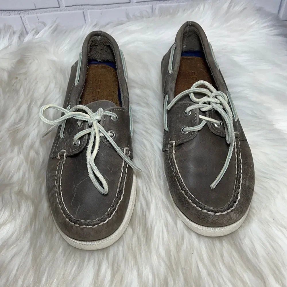 Sperry Quest 2-Eye Grey Leather‎ Topsiders Sz 7.5